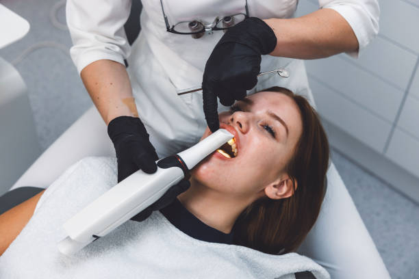 Best Weekend Emergency Dentist in Poteet, TX